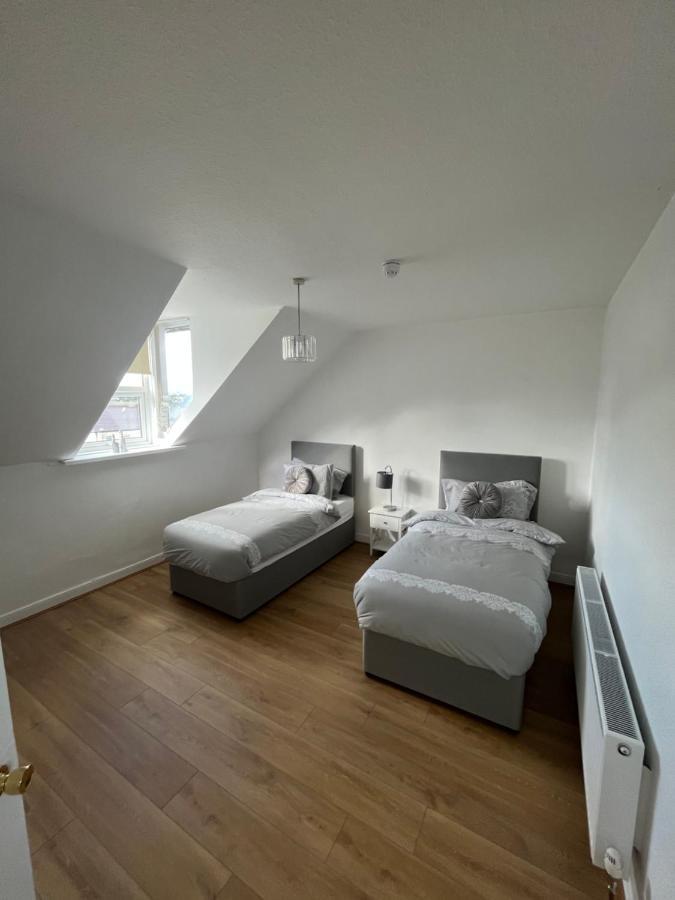 57 Main Street Luxury Newcastle (Down)
